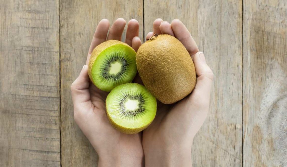 Kiwi benefits for skin and hair | Buy at a cheap price