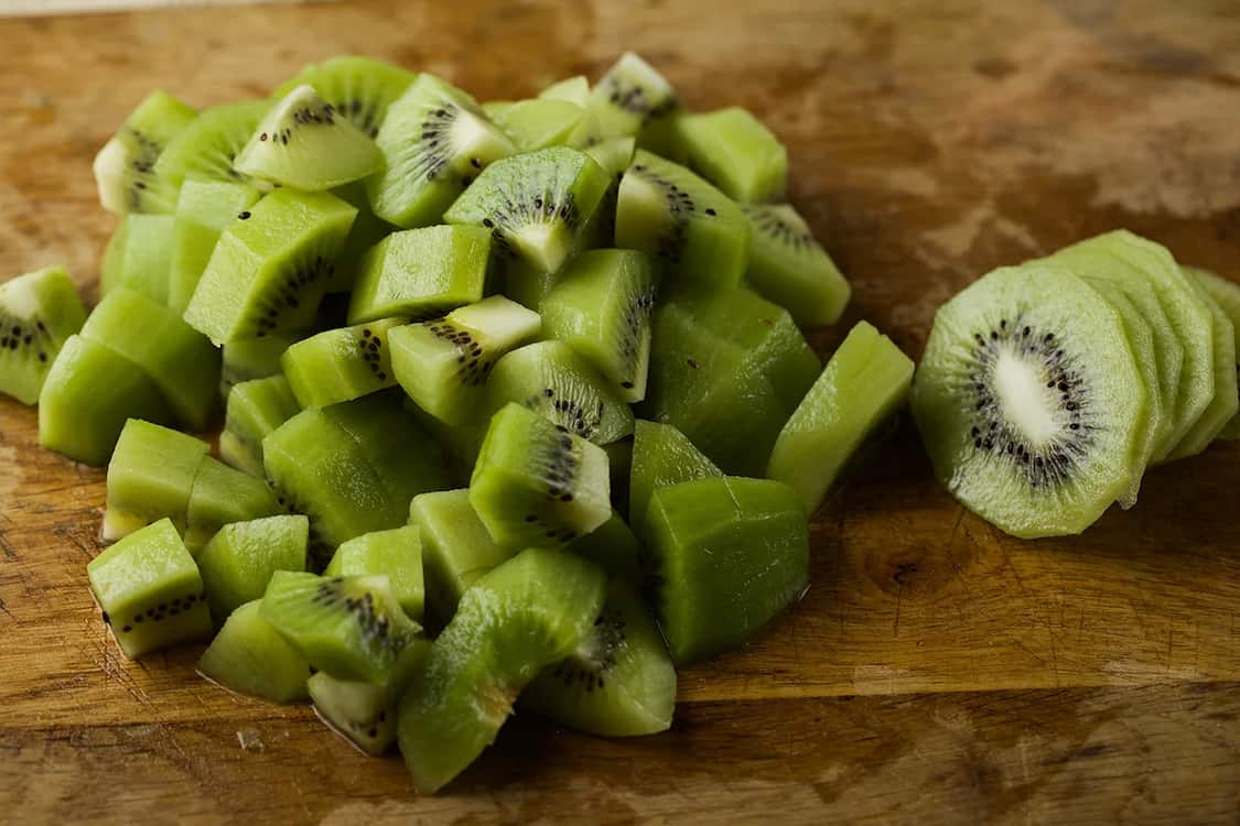 Buy green kiwifruit Types + Price